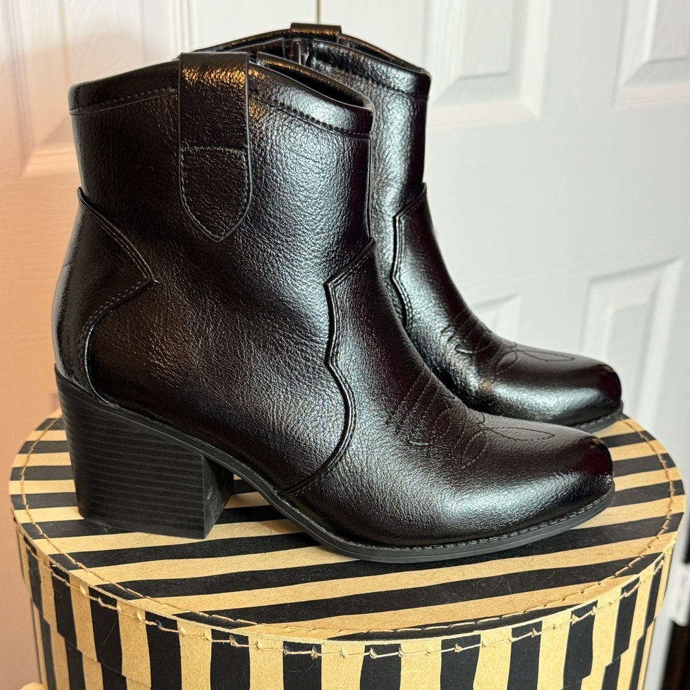 Black Vegan Leather Cowboy Ankle Boots, Size 9